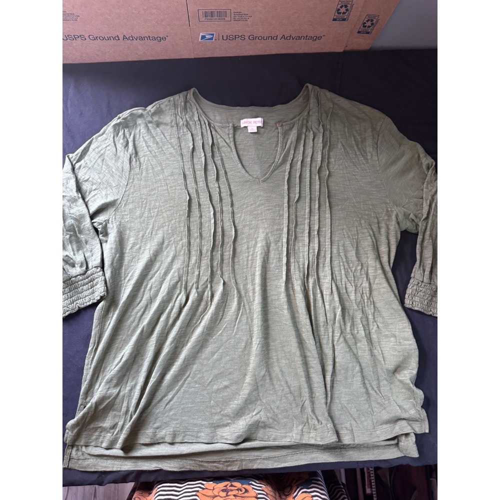 Knox Rose Olive Green Pintuck Split Neck Top 3/4 Smocked Sleeve XL